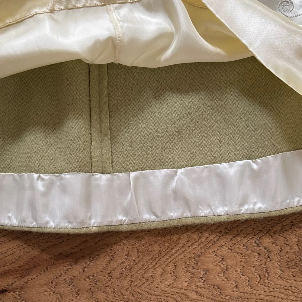 VINTAGE Tailor Made Wool Coat with Fur Collar😊 - Picture 10 of 16